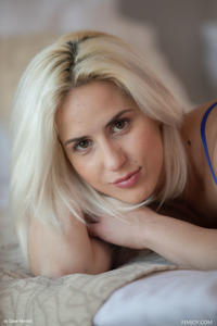 Amy Douxx Strips Her Blue Lingerie At The Erotic Debut